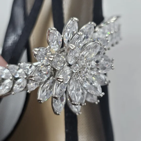 MACH & MACH Lotus Flower Crystal Mesh Pumps Black Stiletto Heels EU38 $1100 - Picture 4 of 11